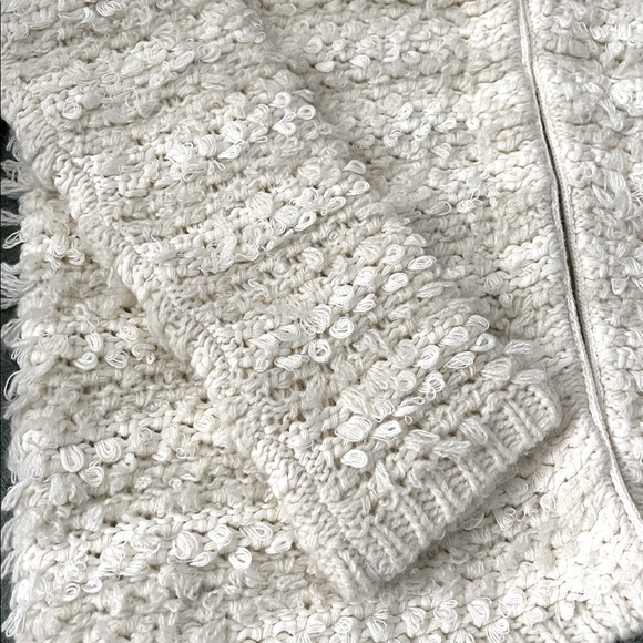 NWT Frenchi Chenille Long Sleeve Crop Cardigan Cream Bone XS Boxy - Picture 9 of 12